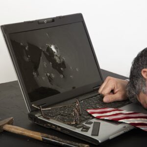 Read more about the article Buying a Laptop in 2025? Here’s What You Need to Know Before You Regret It!