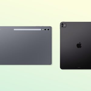 Read more about the article Tablet Titans: iPad Pro M4 vs Galaxy Tab S10 Ultra – Who Wins the Productivity War?