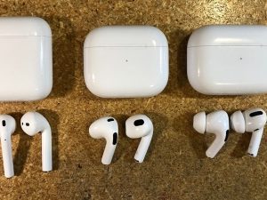 Read more about the article AirPods vs. AirPods Pro: To Go Pro or Not To?