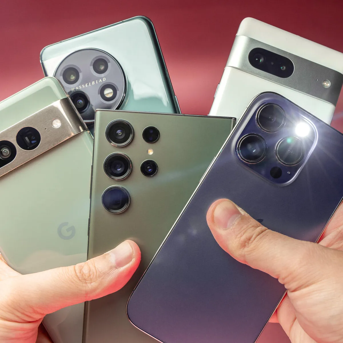 Read more about the article Megapixels Aren’t Everything: 4 Essential Features for a Great Smartphone Camera